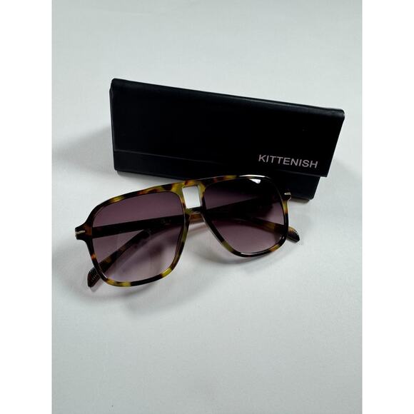 Kittenish Women’s Sunglasses Tortoise Shell Frame UV Protection w/ Case – Chic - Picture 1 of 4